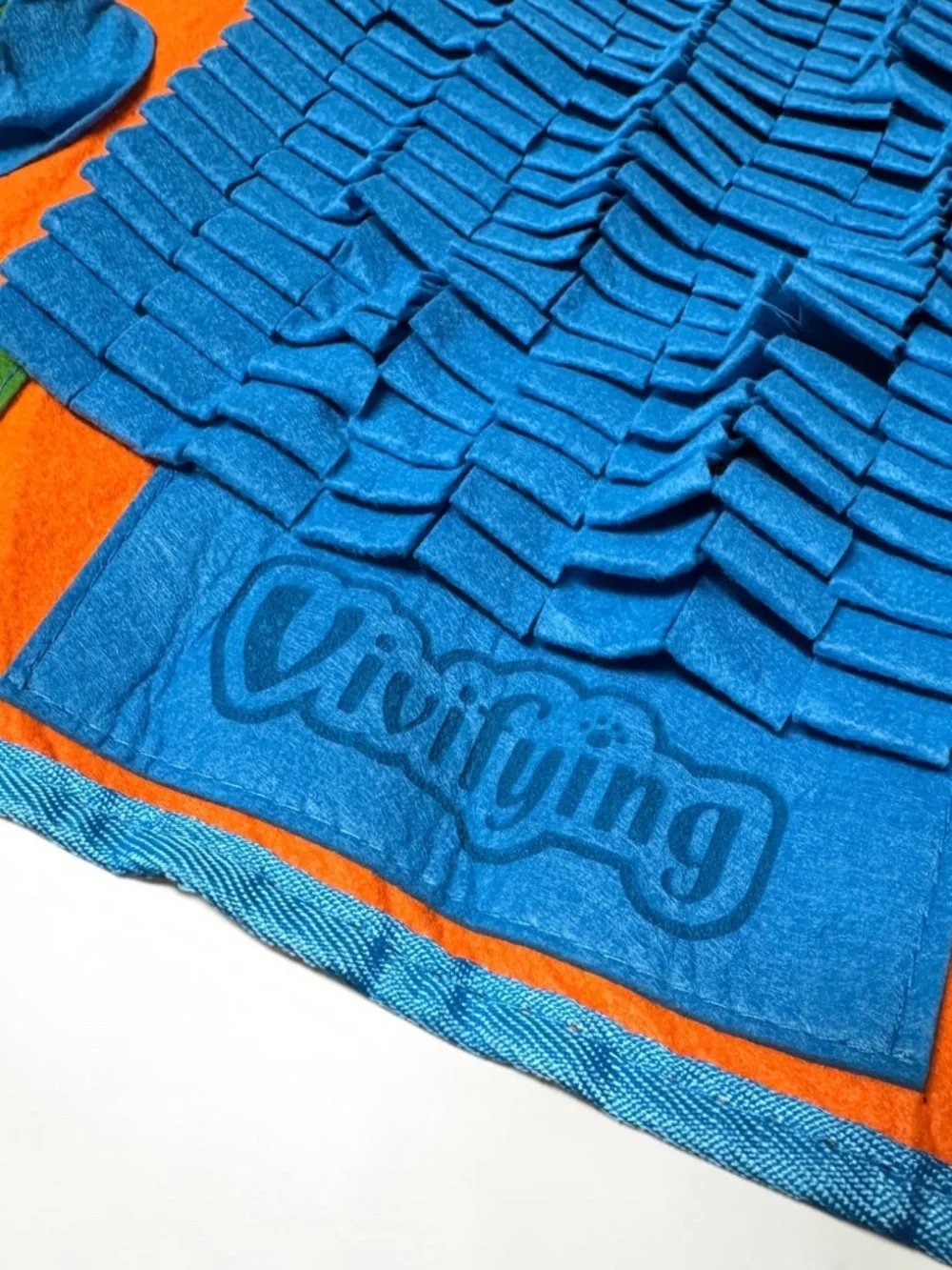 NWOT Vivifying Dog Snuffle Mat Interactive Puzzle Slow Feeder Toy